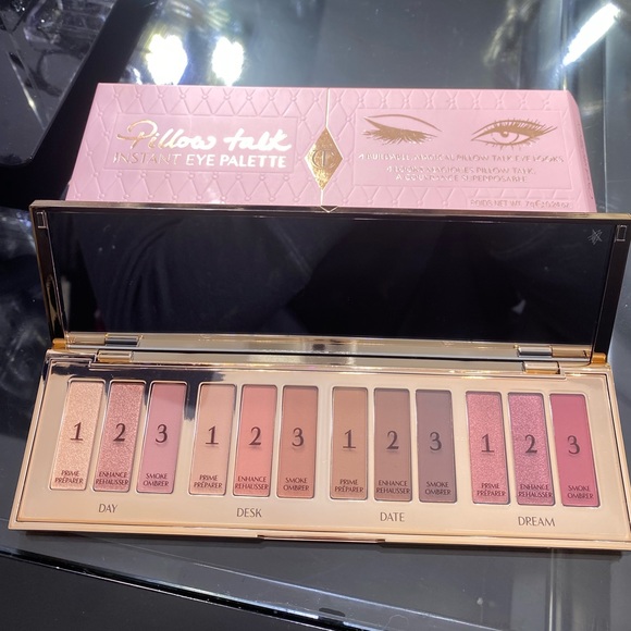 NEW! Instant Eyeshadow Pallet Charlotte Tilbury - Picture 8 of 8